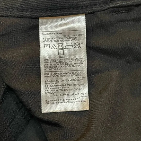 Old Navy Black Women's Pixie Flare High Rise Trousers, Sz 10 - Picture 5 of 11